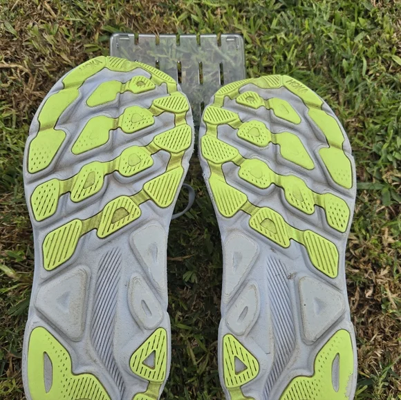 HOKA Clifton 9 Sky Blue/Pink Color Athletic Shoes Size 8.5 - Picture 5 of 7